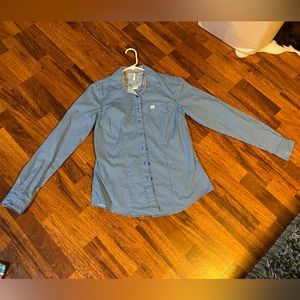 Nice Cinch shirt. Medium